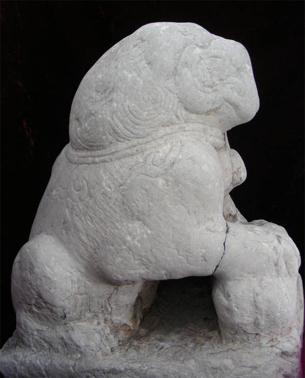 古玩---石雕狮子精品--东汉至南北朝时期